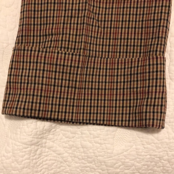 Danier cropped pants. Size 6. Brown based check pattern. - Picture 3 of 9